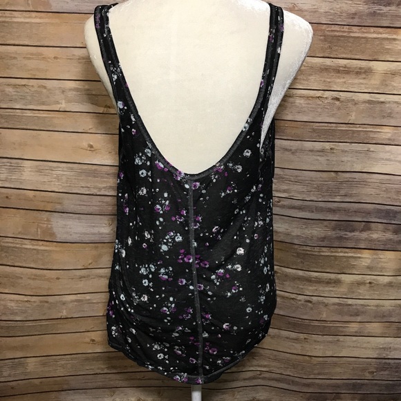 Cute Love Tank - Picture 4 of 5